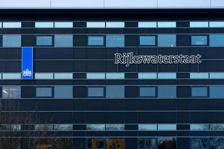 Rijkswaterstaat_AdobeStock_1042111236_Editorial_Use_web